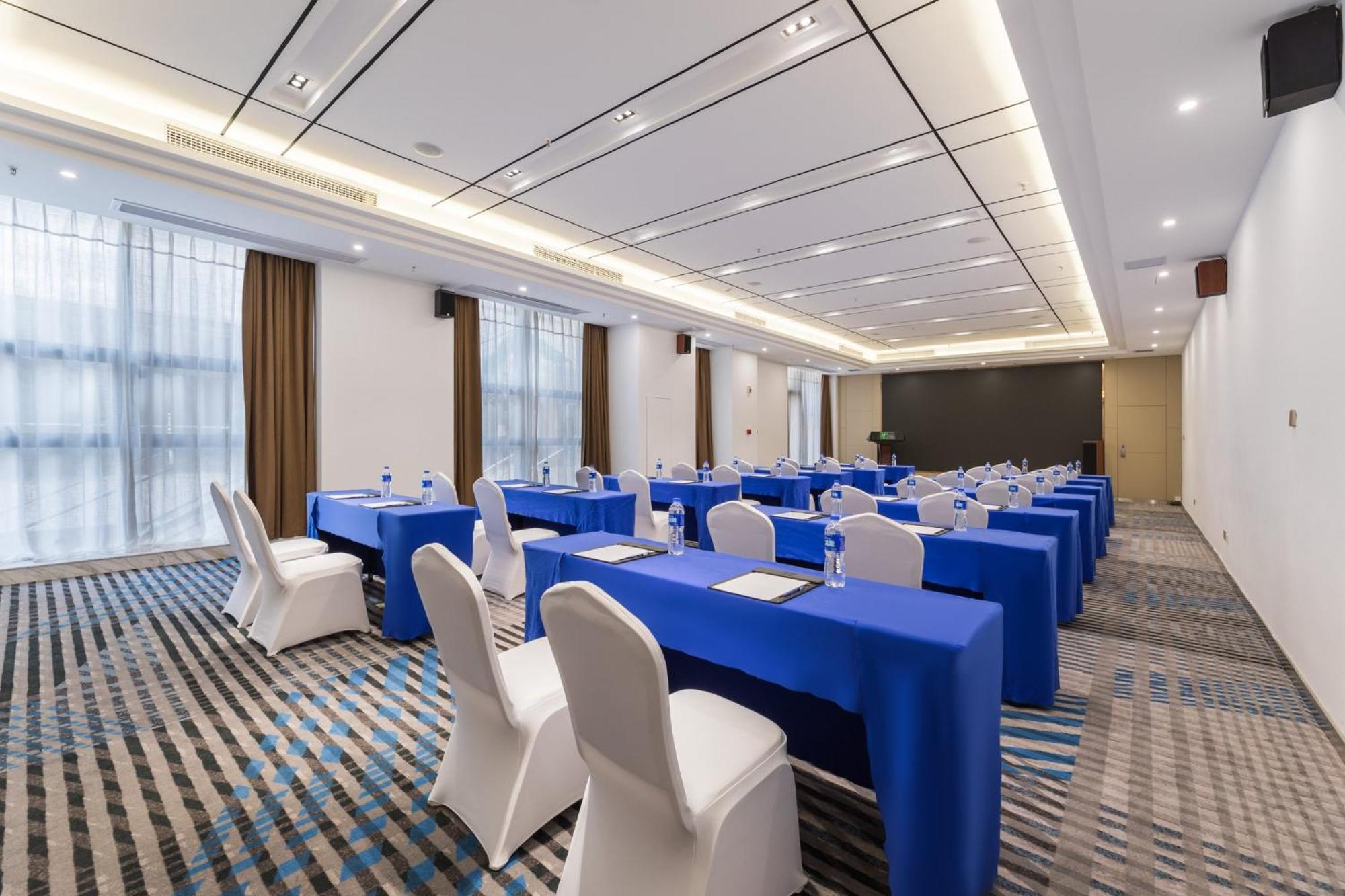 Holiday Inn Express - Liuyang Development Zone By Ihg Changsha Huanghua Airport Ngoại thất bức ảnh